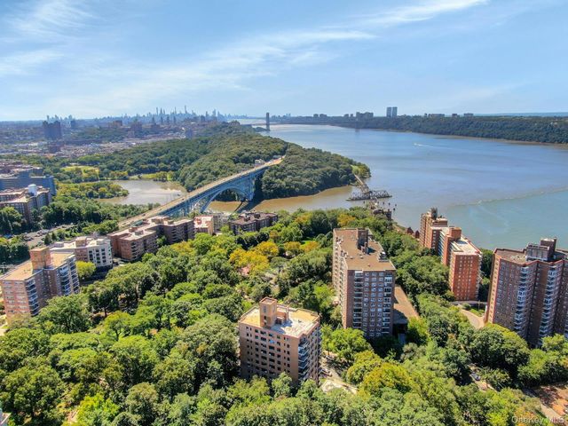 735 Kappock Street 8F, Bronx, NY 10463