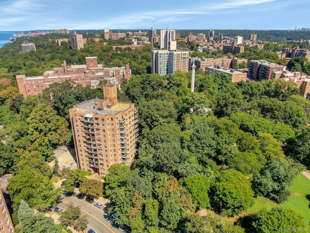 735 Kappock Street 8F, Bronx, NY 10463