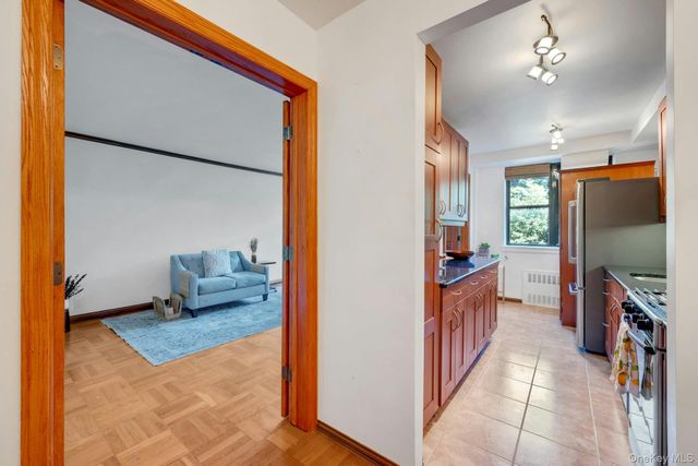 735 Kappock Street 8F, Bronx, NY 10463