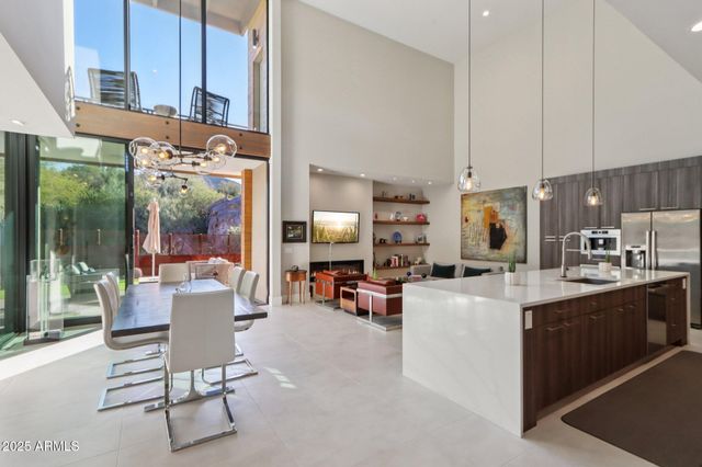 6525 E CAVE CREEK Road 22, Cave Creek, AZ 85331