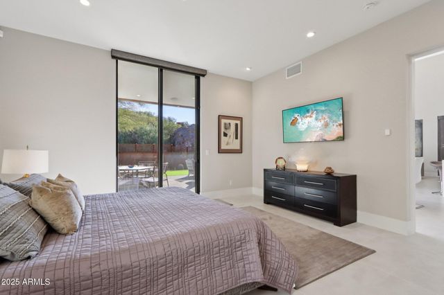 6525 E CAVE CREEK Road 22, Cave Creek, AZ 85331