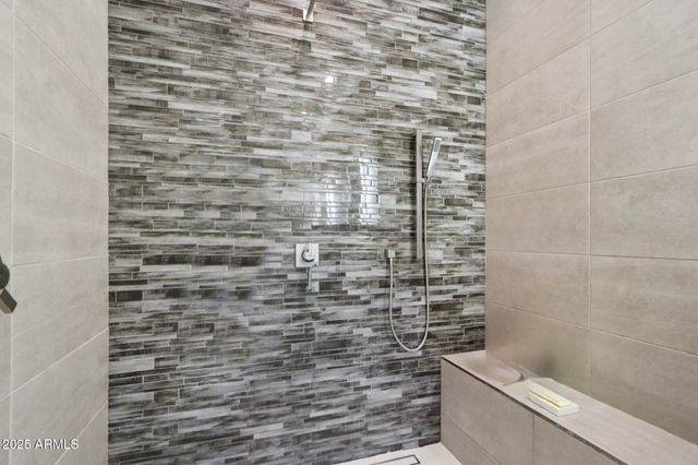 6525 E CAVE CREEK Road 22, Cave Creek, AZ 85331