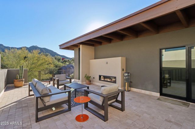 6525 E CAVE CREEK Road 22, Cave Creek, AZ 85331
