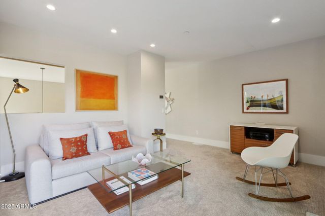 6525 E CAVE CREEK Road 22, Cave Creek, AZ 85331