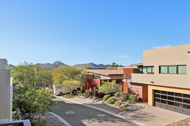 6525 E CAVE CREEK Road 22, Cave Creek, AZ 85331