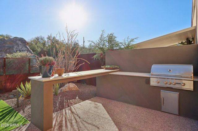 6525 E CAVE CREEK Road 22, Cave Creek, AZ 85331