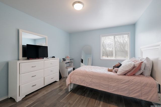 15423 Cog, Selma, TX 78154