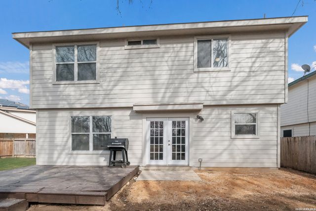 15423 Cog, Selma, TX 78154