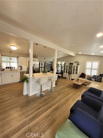 1201 W Valencia 150, Fullerton, CA 92833