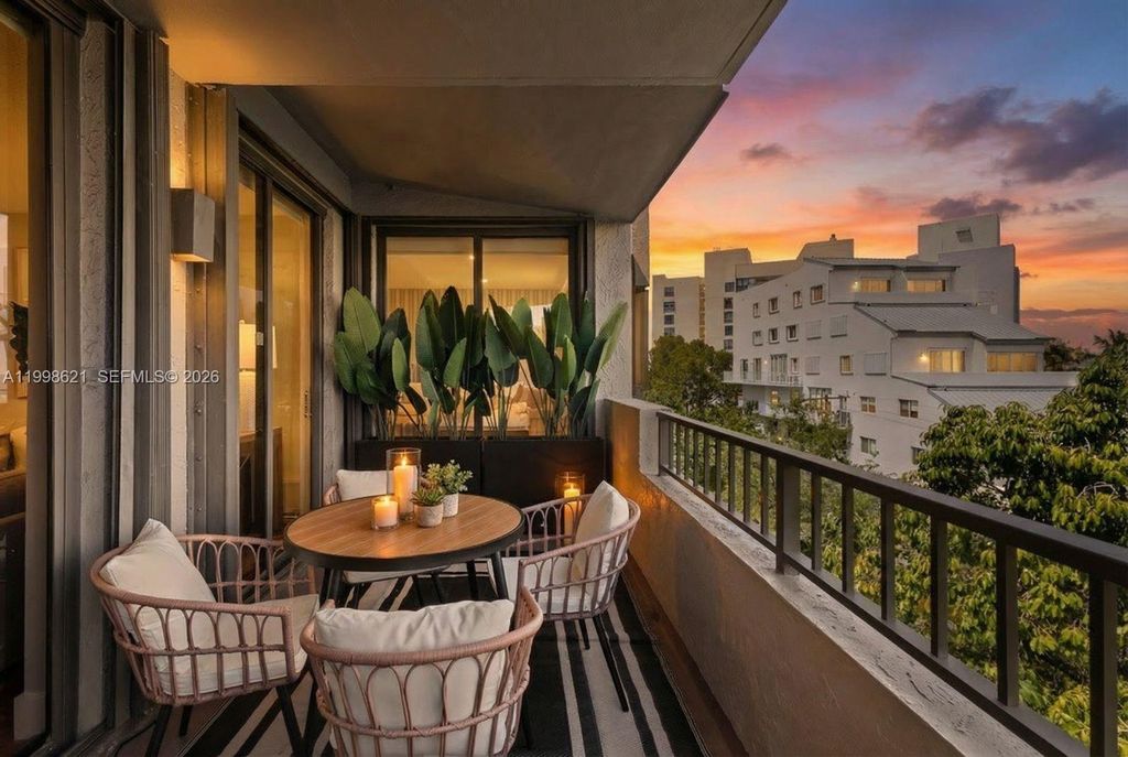 141 CRANDON BLVD 446, Key Biscayne, FL 33149