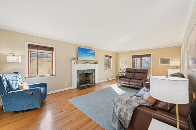 1838 Berkshire Road, Upper Arlington, OH 43221