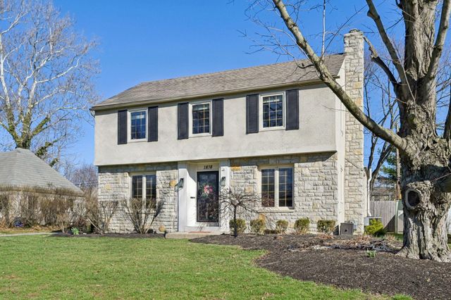 1838 Berkshire Road, Upper Arlington, OH 43221
