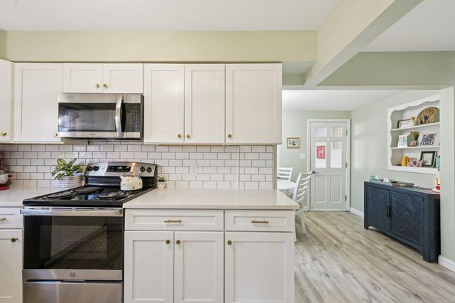 1838 Berkshire Road, Upper Arlington, OH 43221