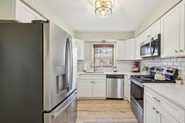 1838 Berkshire Road, Upper Arlington, OH 43221