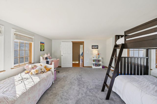 1838 Berkshire Road, Upper Arlington, OH 43221