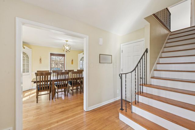 1838 Berkshire Road, Upper Arlington, OH 43221