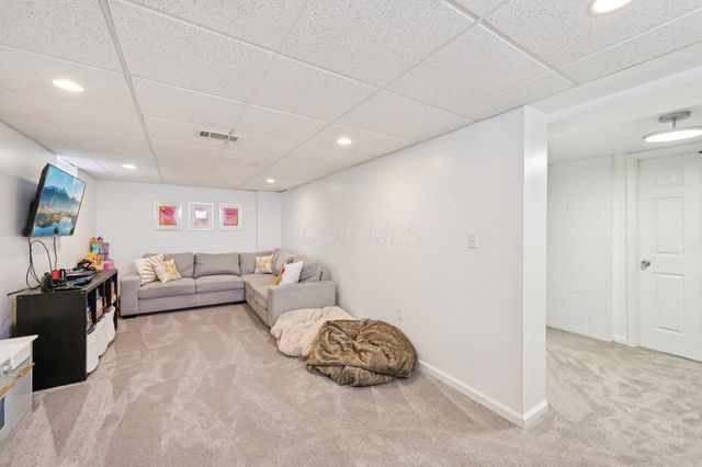 1838 Berkshire Road, Upper Arlington, OH 43221