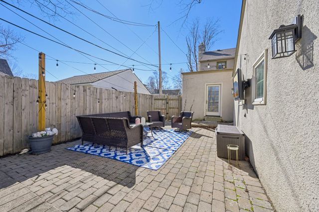 1838 Berkshire Road, Upper Arlington, OH 43221