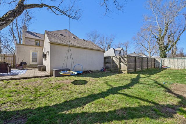 1838 Berkshire Road, Upper Arlington, OH 43221
