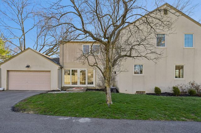 1838 Berkshire Road, Upper Arlington, OH 43221