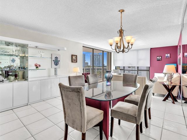 3675 N Country Club Dr 609, Aventura, FL 33180