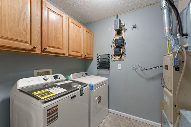 1825 Windmill Drive, Baldwin, WI 54002