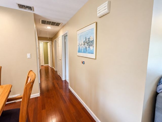 15 Leonard Road, Framingham, MA 01701