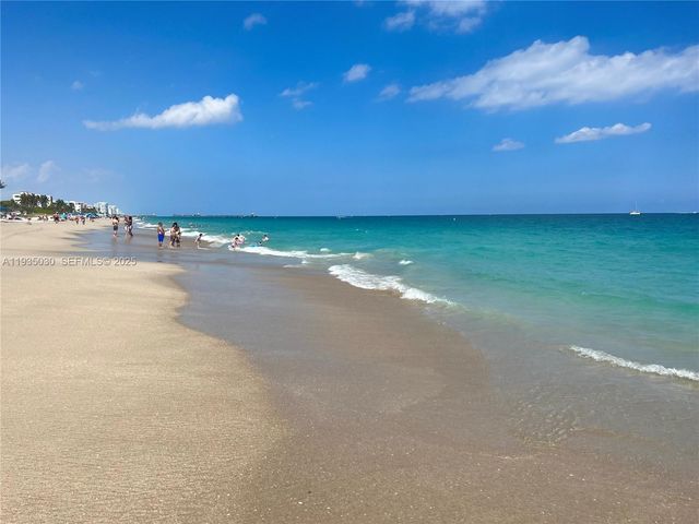 4040 Galt Ocean Drive 605, Fort Lauderdale, FL 33308