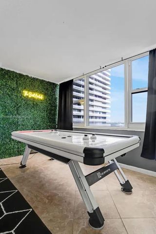 4040 Galt Ocean Drive 605, Fort Lauderdale, FL 33308