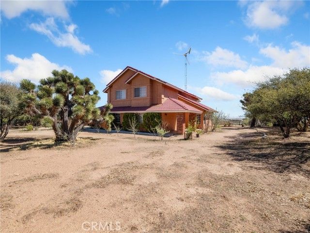 8187 Anaconda Avenue, Oak Hills, CA 92344