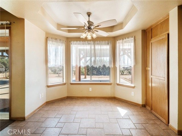 8187 Anaconda Avenue, Oak Hills, CA 92344