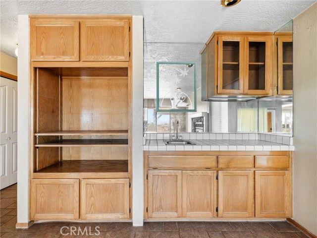 8187 Anaconda Avenue, Oak Hills, CA 92344