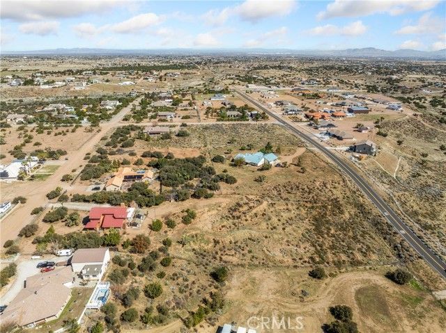 8187 Anaconda Avenue, Oak Hills, CA 92344