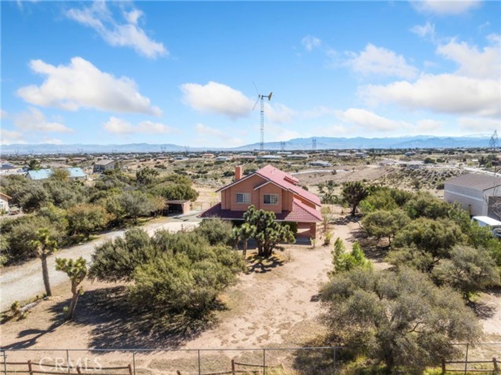 8187 Anaconda Avenue, Oak Hills, CA 92344