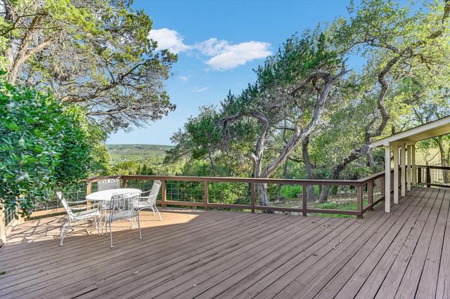 1984 Hilltop DR, Wimberley, TX 78676