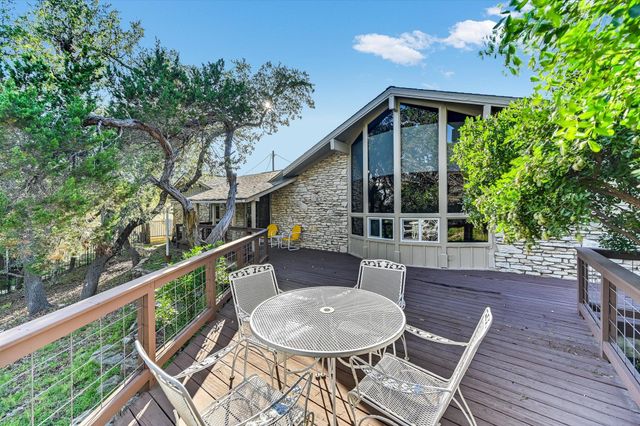 1984 Hilltop DR, Wimberley, TX 78676