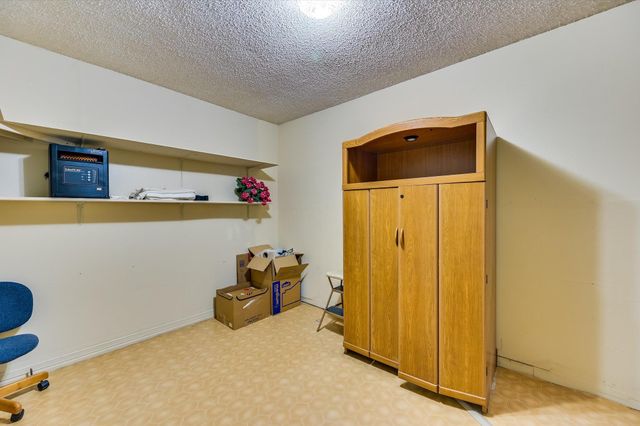 1984 Hilltop DR, Wimberley, TX 78676