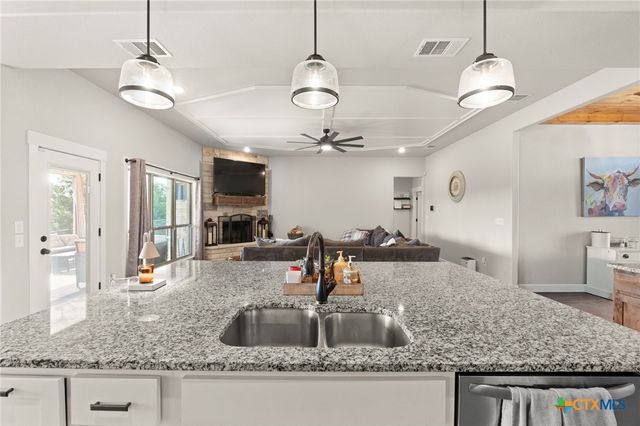 5508 County Road 3300, Kempner, TX 76539