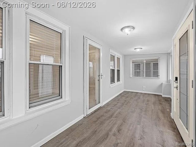 419 W 12 Mile Road, Royal Oak, MI 48073