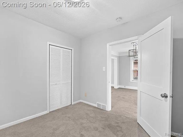 419 W 12 Mile Road, Royal Oak, MI 48073