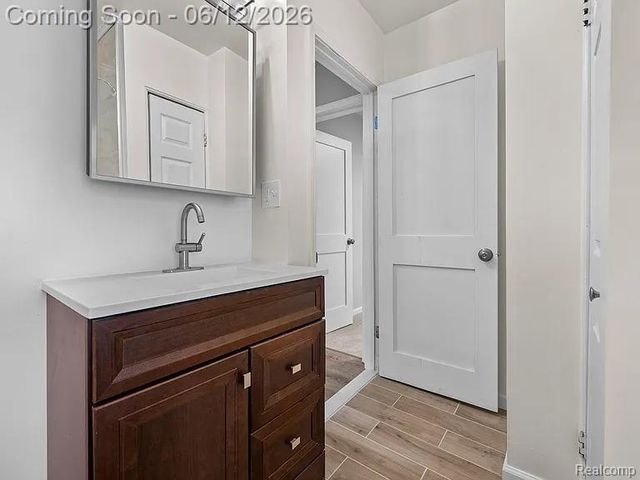 419 W 12 Mile Road, Royal Oak, MI 48073