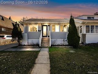 419 W 12 Mile Road, Royal Oak, MI 48073