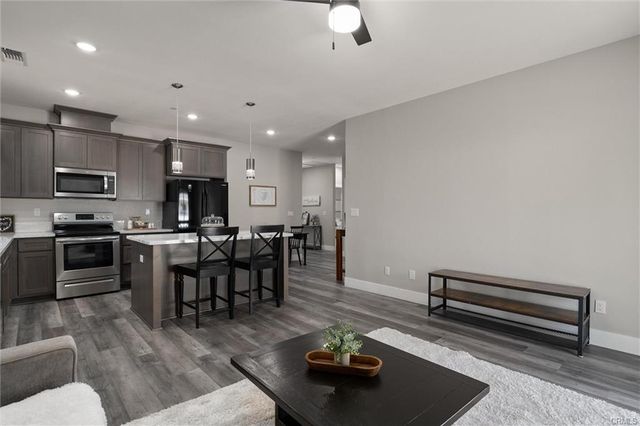 2981 11th St, Biggs, CA 95917