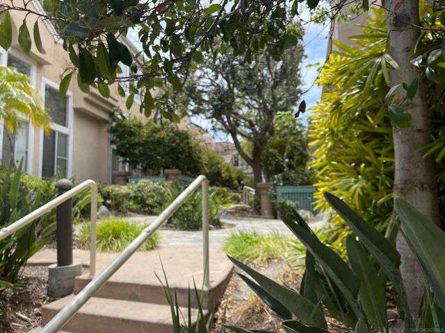 12928 Carmel Creek Rd 46, San Diego, CA 92130