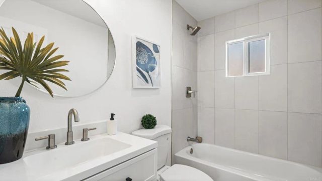 4095 Estrella Avenue, San Diego, CA 92105