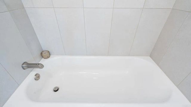 4095 Estrella Avenue, San Diego, CA 92105