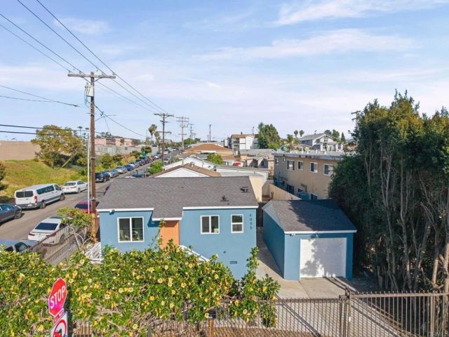 4095 Estrella Avenue, San Diego, CA 92105
