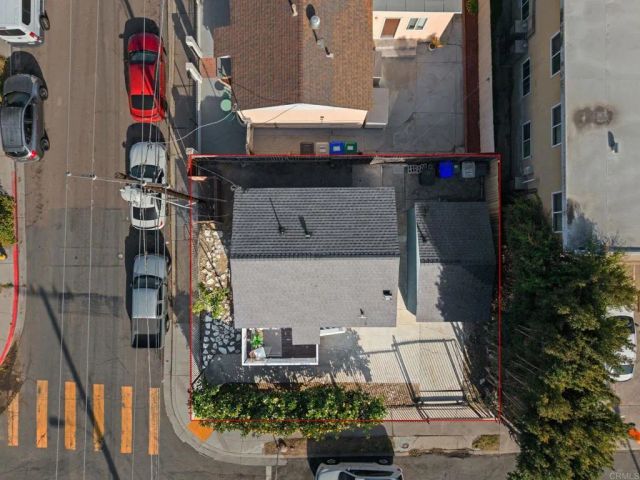 4095 Estrella Avenue, San Diego, CA 92105