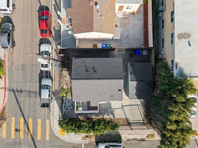 4095 Estrella Avenue, San Diego, CA 92105