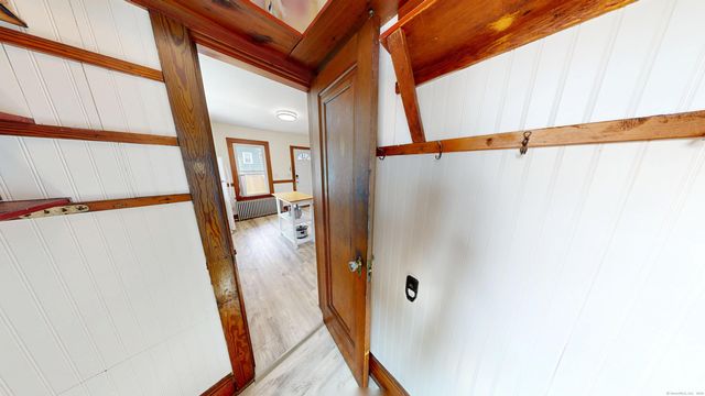 47 Foxon Place, New Britain, CT 06053